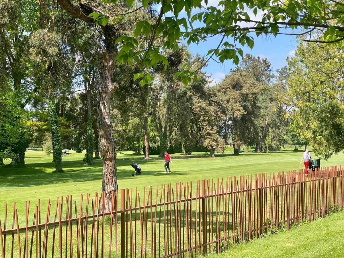 בלריב-סור-אלייה Charmant F1 Avec Terrasse Et Vue Sur Jardin Arbore - Fraicheur Naturelle Du Rez De Jardin - Parking מראה חיצוני תמונה